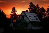 Einfamilienhaus beim Sonnenaufgang - kostenlose Bilder