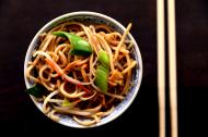 Asiatisches Nudelgericht - kostenloses Foto | freestockgallery