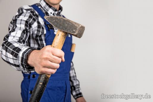 Handwerker mit einem Hammer