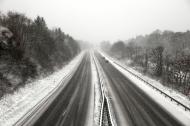 Autobahn im Winter - kostenloses Foto Download | freestockgallery