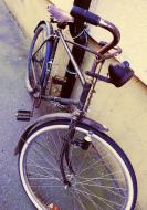 Altes Fahrrad am StraÃŸenrand - kostenloses Bild gratis Download