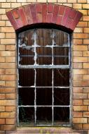 Zerstörtes Fenster - kostenlose Bilder | freestockgallery