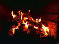 Feuer im Kamin - kostenloses Bild